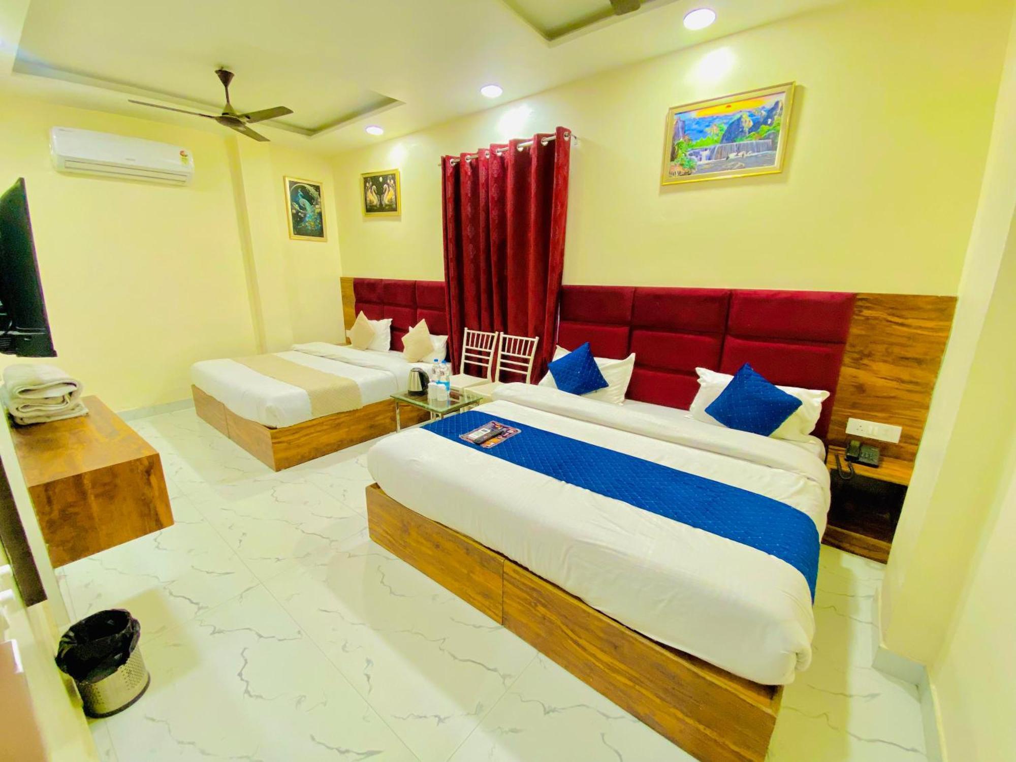 Hotel Holiday First 300 Meter From Golden Temple Amritsar Exteriér fotografie