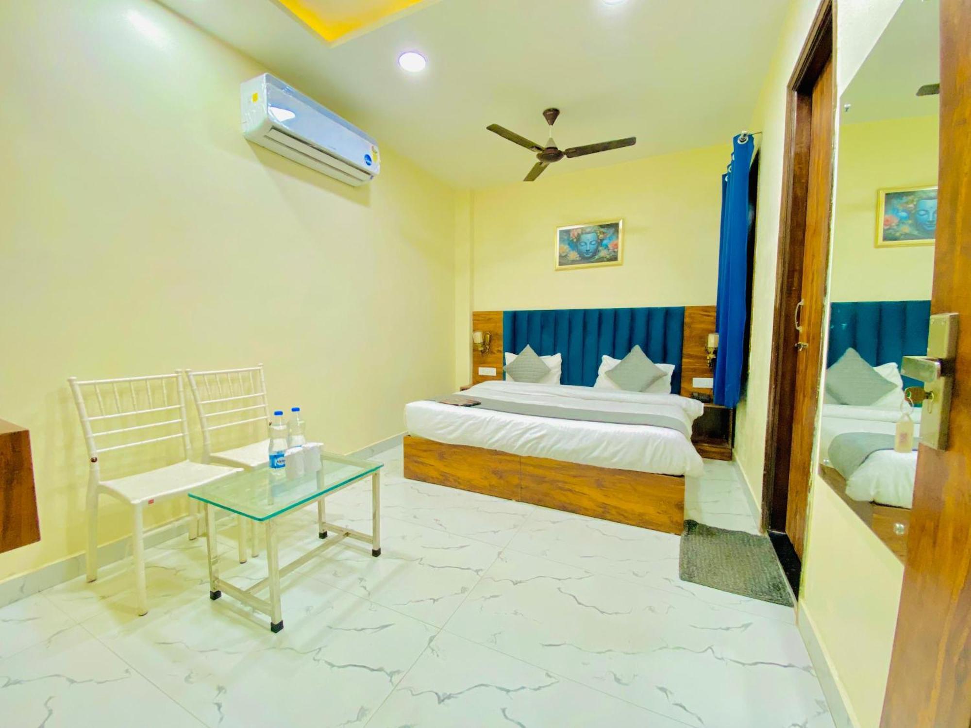 Hotel Holiday First 300 Meter From Golden Temple Amritsar Exteriér fotografie